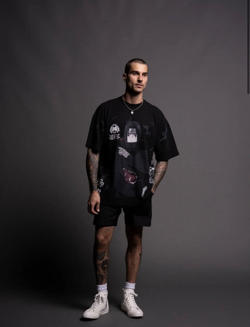 CAMISETA OVERSIZED - ITACHI UCHIHA